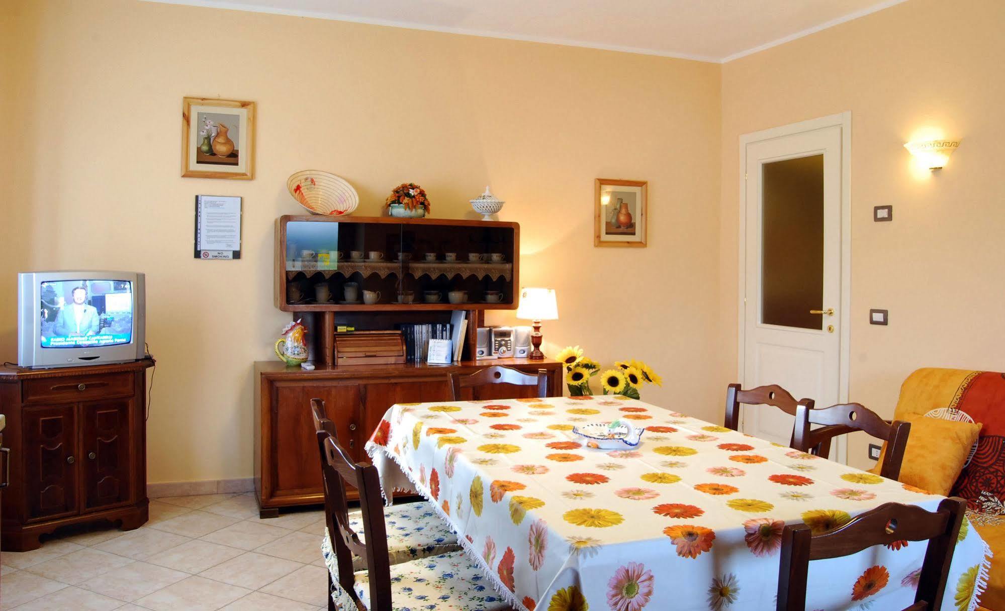 B&B Da Franca Camporgiano Εξωτερικό φωτογραφία